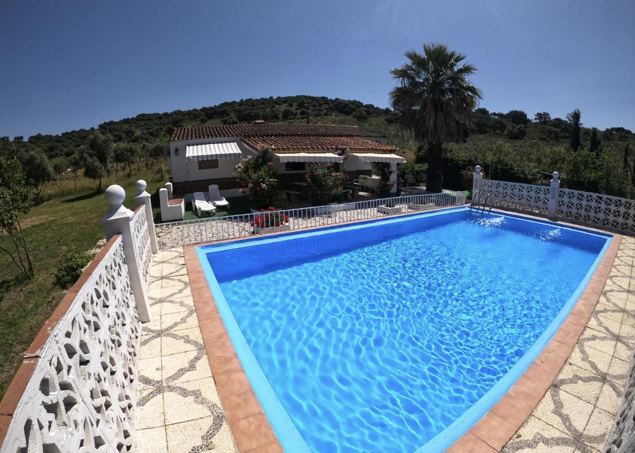 La Blanca De Aroche Villa Luaran gambar